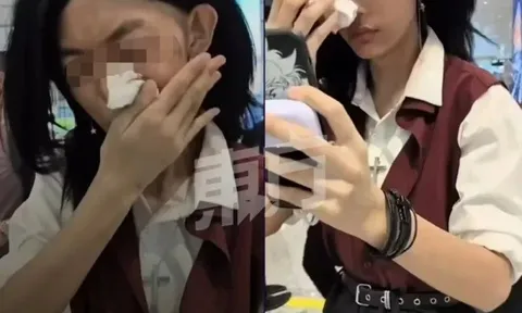Clip: Trang điểm quá tay, cô gái không qua nổi máy quét, bị yêu cầu tẩy trang giữa sân bay