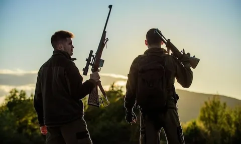 Chuyến đi săn hóa ác mộng: Bắn nhầm bạn thân, người đàn ông đối mặt với tội danh nghiêm trọng