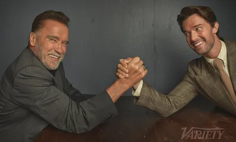 Arnold Schwarzenegger “choáng váng” khi thấy con trai khỏa thân trên truyền hình: "Tôi cũng từng làm vậy mà"