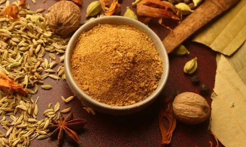 Nhóm cướp tấn công giám đốc bằng... gia vị nấu ăn, "cuỗm" đi cả tỷ đồng