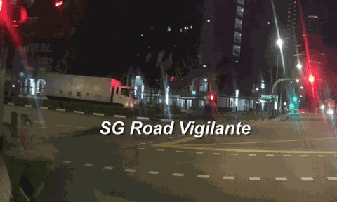 Clip: Xe đạp bị tông văng giữa ngã tư, người đàn ông 41 tuổi tử vong thương tâm