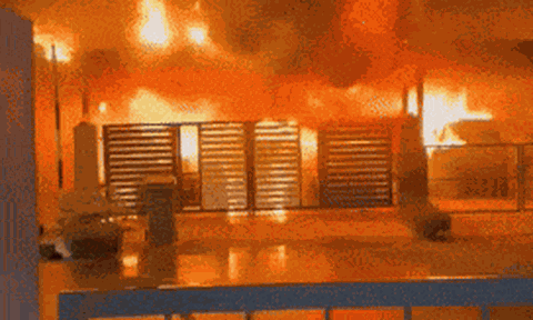 Nhóm cho vay nặng lãi mang xăng, dán thư đe dọa rồi đốt... nhầm địa chỉ, 3 ngôi nhà không liên quan bỗng hóa tro tàn