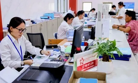 Từ 1/7: Cán bộ, công chức tuyệt đối không được làm những điều này