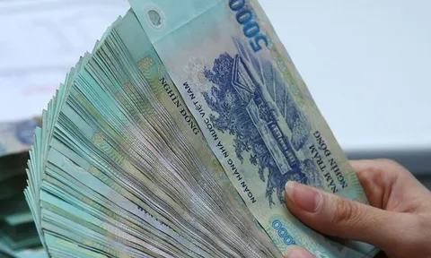 Tin vui: Lao động nữ sinh con sẽ nhận ngay 3 khoản tiền hỗ trợ này từ 2026