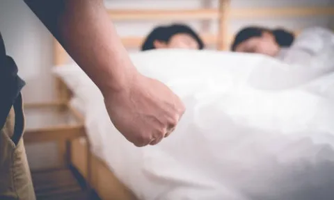 Vợ ngoại tình với đồng nghiệp, người chồng chết lặng khi sự thật được hé lộ qua kết quả xét nghiệm ADN