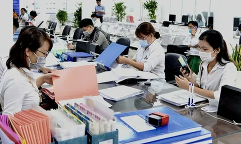 Tin vui: Chỉ 10 ngày nữa, nhóm công chức, viên chức này sẽ được nhận thêm 5 triệu đồng mỗi tháng