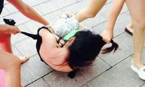 Tôi định đánh ghen, nhưng vừa thấy mặt “tiểu tam” đã nghẹn họng vì điều này