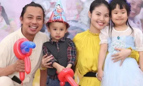 Chí Anh khoe mái ấm "đủ nếp đủ tẻ" với bà xã kém 20 tuổi, 2 con như "bản sao" thu nhỏ của bố mẹ