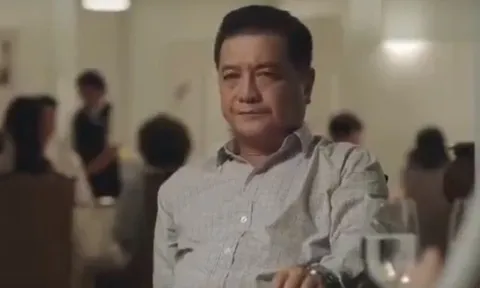 Ra mắt nhà bạn gái, chàng trai ngồi chưa ấm chỗ đã bị bố vợ tương lai chê thẳng "lương 12 triệu thì đừng cưới", câu nói khiến anh lạnh người và suy nghĩ lại chuyện hôn nhân