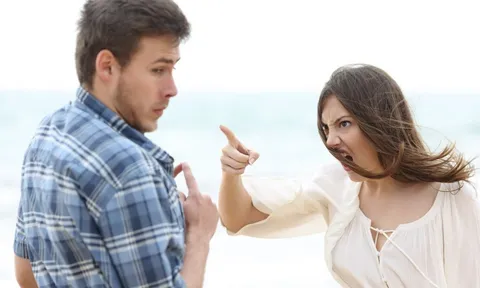 Chỉ vì quát mắng người yêu giữa bữa ăn, cô gái 30 tuổi suýt mất mạng, bác sĩ tiết lộ nguyên nhân khiến ai cũng giật mình