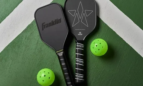 Bác sĩ cảnh báo nguy cơ đột quỵ khi chơi Pickleball và những triệu chứng không được bỏ qua