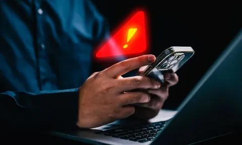 Đặt mua sữa qua mạng, cụ bà không ngờ chỉ 1 cú nhấp chuột lại khiến mình mất trắng hơn 500 triệu đồng