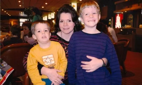 Thi thể người phụ nữ được phát hiện trong "bồn tắm tử thần", sự thật phía sau khiến cả nước Mỹ chấn động