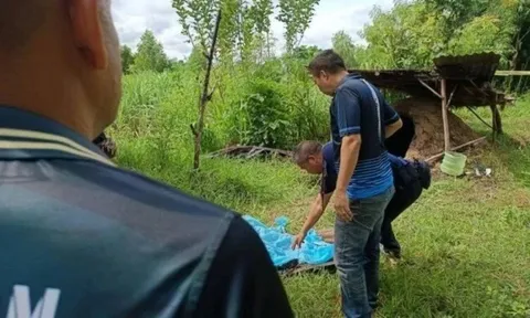 Mùi khét bất thường dẫn đến phát hiện đau lòng: Cả làng chết lặng trước cảnh tượng ám ảnh