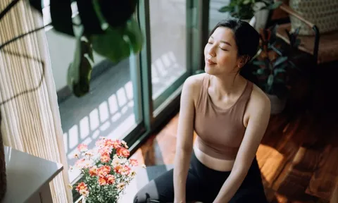 Con gái 38 tuổi thất nghiệp 8 năm, sống dựa dẫm vào bố mẹ và đòi gần 12 triệu đồng mỗi tháng để "đu idol"