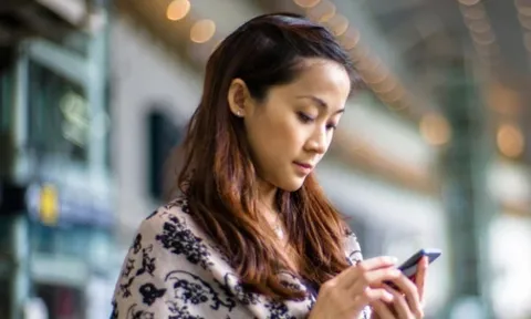 Nam sinh 19 tuổi nhập viện khẩn cấp, suýt liệt nửa người chỉ vì một thói quen ai cũng mắc phải