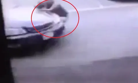 Nhân chứng kể lại giây phút cô gái tức giận vì bị chia tay rồi nhấn ga lao thẳng vào bạn trai khiến ai cũng rùng mình