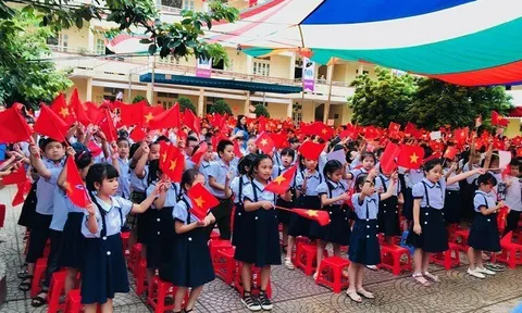 Bác sĩ chỉ rõ những nhóm bệnh cha mẹ thường chủ quan khi con đến trường và cách phòng tránh hiệu quả