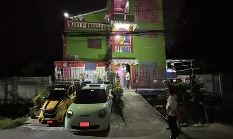 Vẻ ngoài bảnh bao, lịch lãm nhưng căn phòng của nam thanh niên lại khiến ai cũng rùng mình