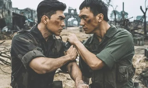 Chỉ sau 15 ngày, “Mưa đỏ” đạt doanh thu hơn 500 tỷ đồng, vượt xa cả "bom tấn" trước đó