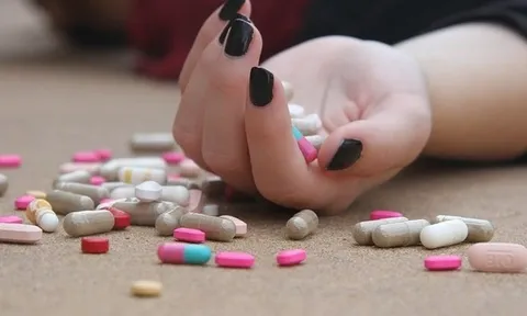 "Con không thể làm được, con xin lỗi bố": Nam sinh viên y khoa lần đầu trượt môn, để lại thư tuyệt mệnh rồi chọn cách cực đoan khiến cả xã hội bàng hoàng