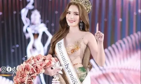 Một hoa hậu bị tước vương miện vì lộ clip "nóng" sau khi đăng quang