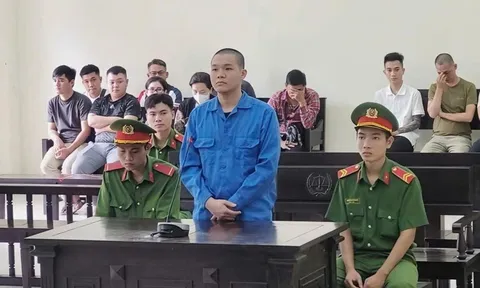 Hoàng Duy Quang nhận bản án 20 năm tù vì tàng trữ gần 2.000 viên thuốc lắc