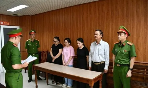 Vụ phòng khám quốc tế "vẽ bệnh moi tiền" ở Đà Nẵng: Hé lộ diễn biến mới nhất