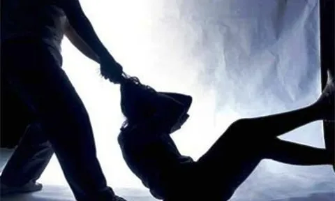 Cha ruột sát hại nữ sinh lớp 12, buộc đá vào thi thể rồi phi tang dưới sông: Chỉ vì mối tình không "môn đăng hộ đối"