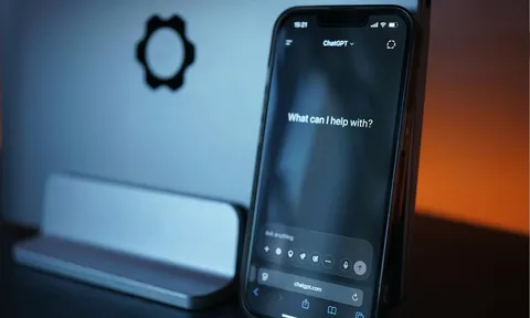 Tin vào lời tiên đoán hôn nhân sóng gió từ... ChatGPT, người vợ nằng nặc đòi ly hôn chồng