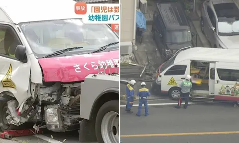 Xe buýt chở trẻ mẫu giáo tông thẳng vào nhà dân, tài xế tử vong, 9 học sinh và giáo viên bị thương