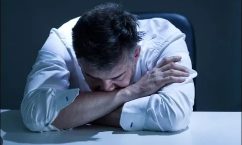 Đằng sau những lời ngọt ngào của mối tình "mập mờ" là sự thật khiến tôi sợ hãi