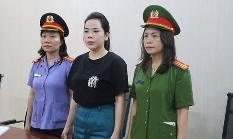 Bắt "nữ quái" Phùng Thị Thu Hiền giả danh bác sĩ để lừa bán thực phẩm chức năng cho gần 1.000 người