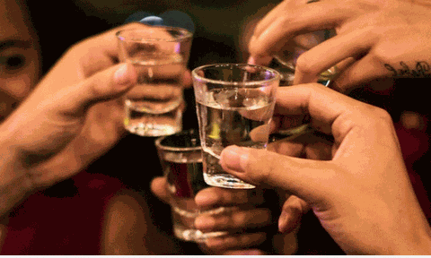 Lý do sau bữa nhậu, 6 người đàn ông phải nhập viện trong tình trạng nguy kịch