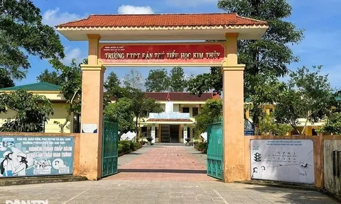 Diễn biến mới nhất vụ 40 học sinh trường dân tộc bán trú nhập viện ở Quảng Trị