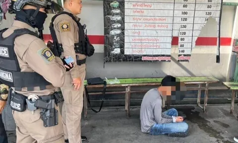Bị lừa uống... nước tiểu, nam thiếu niên làm dại dột khiến cảnh sát phải vào cuộc