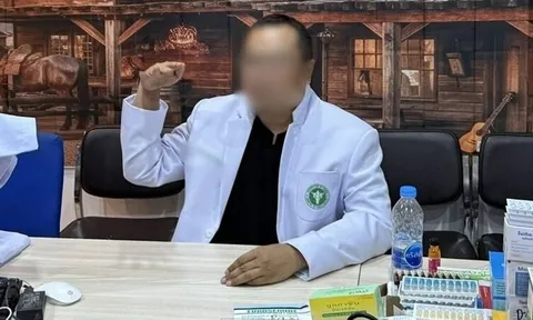 Cảnh sát bắt giữ kẻ giả danh bác sĩ sau cả thập kỷ hành nghề không phép, tiết lộ sự thật chấn động phía sau