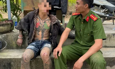 Bắt đối tượng xăm trổ tàng trữ ma túy đá