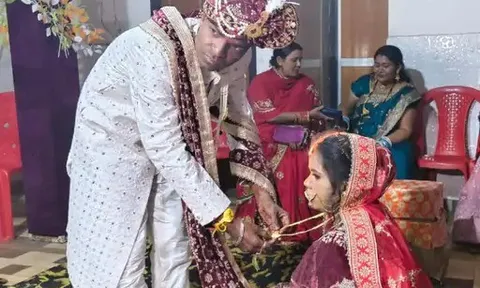 Vừa đặt chân về nhà chồng 20 phút, cô dâu đột ngột tuyên bố “tôi không thể sống ở đây” khiến ai nấy sững sờ