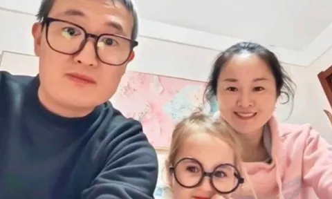 Bé gái sinh ra "tóc vàng mắt xanh", vợ chồng tá hỏa xét nghiệm ADN mới biết bí mật ba đời của gia đình