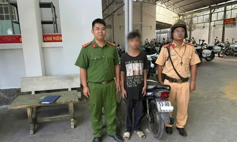 Tịch thu xe máy của thiếu niên 14 tuổi "bốc đầu" quay clip câu view