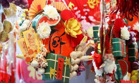 Theo quy định, người lao động nghỉ việc cuối năm có được nhận tiền thưởng Tết Nguyên Đán 2026 không?