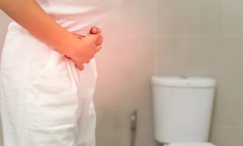 Cô gái trẻ nguy kịch sau khi tiêm thuốc "giảm 3,5 kg mỗi mũi", bác sĩ cảnh báo điều này