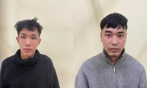 Bắt Vũ Mạnh Khải (SN 2003) và Hoàng Văn Nam (SN 2005) vì làm điều "mờ ám" trong phòng trọ