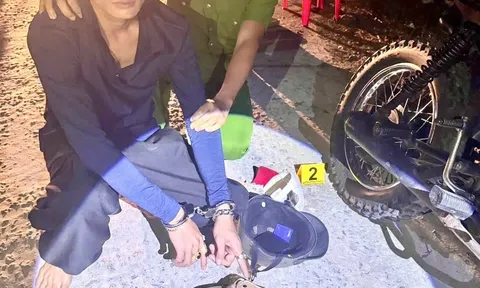 Lộ "bí mật" giấu bên trong đôi dép, Trương Văn Vũ bị bắt