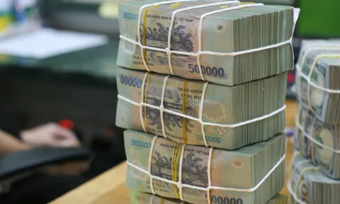 Tết Nguyên đán 2026: Mỗi NLĐ được tặng 1.000.000 đồng/người khi làm việc xa quê nhiều năm liền chưa có điều kiện trở về theo Nghị quyết 26, cụ thể ra sao?