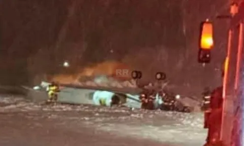 Rơi máy bay thương gia chở 8 người giữa bão tuyết