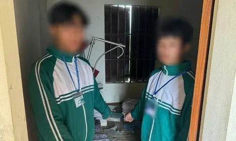 Bắt giữ nhóm thanh thiếu niên sản xuất, buôn bán pháo nổ dưới "vỏ bọc" quà Tết