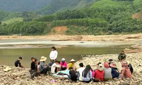 Hai học sinh lớp 3 đuối nước, tử vong thương tâm khi tắm suối