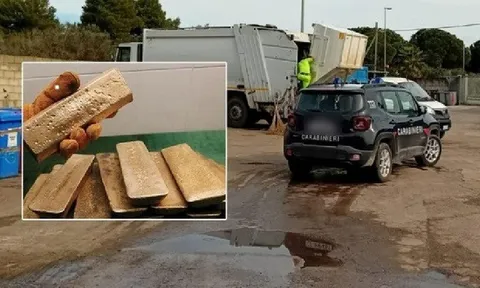 Vô tình vứt 20 thỏi vàng vào thùng rác